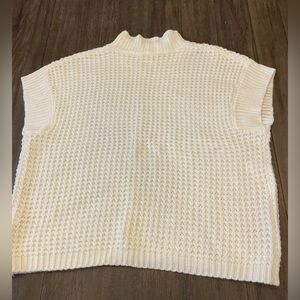 Cream Knit Women's sleeveless Sweater